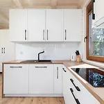 Comfortable No 12 , Summer Pool Holiday home *