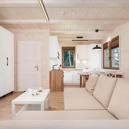 Comfortable No 12 , Summer Pool 度假居 里沃