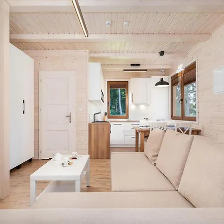 Comfortable No 12 , Summer Pool *