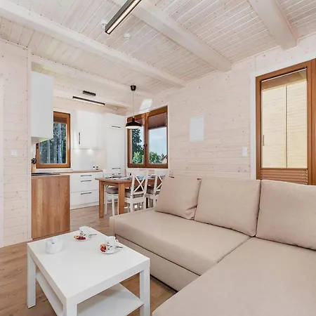 Comfortable No 12 , Summer Pool 度假居 *
